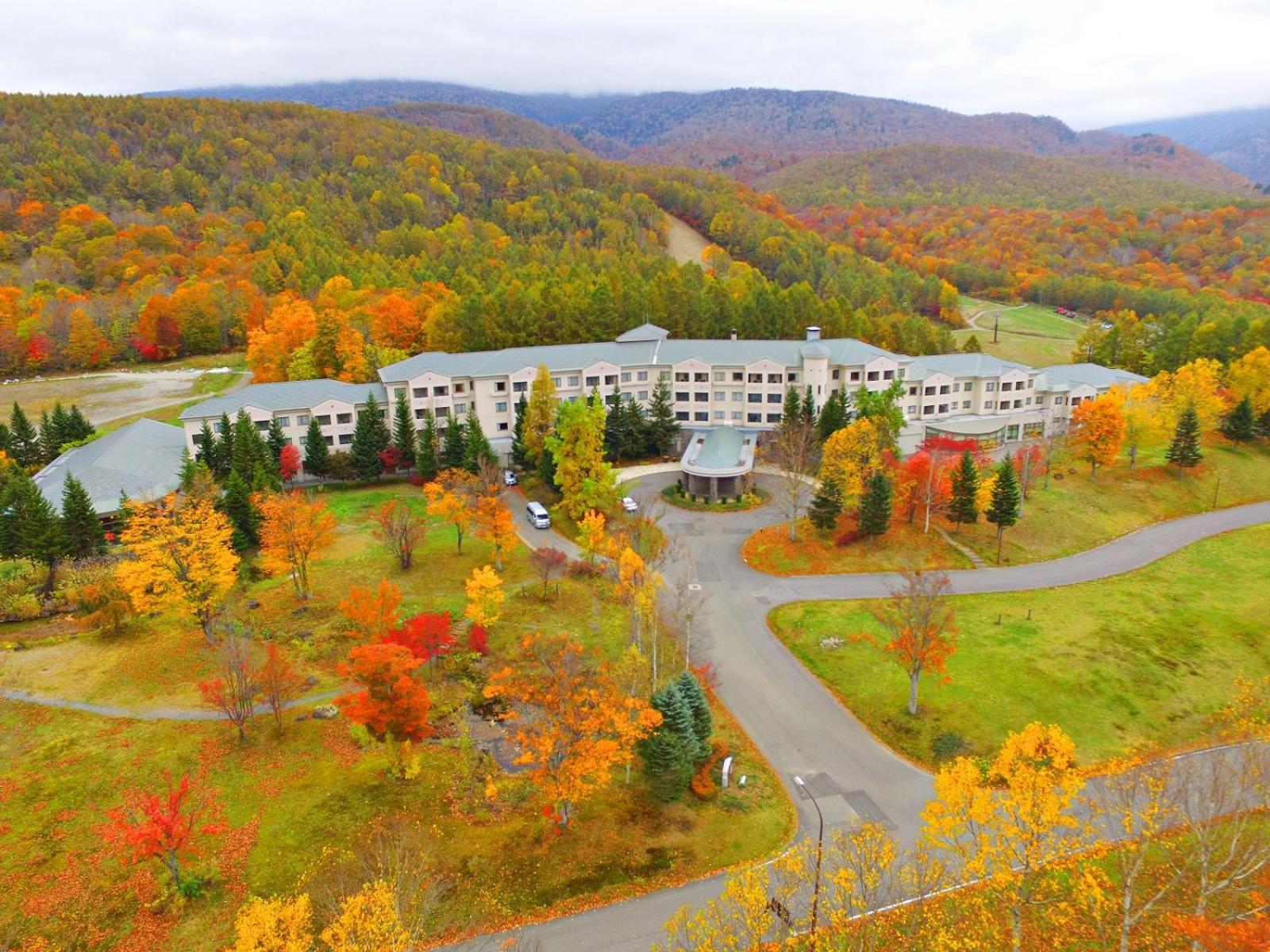 En Resort Grandeco Hotel Kitashiobara Exteriör bild